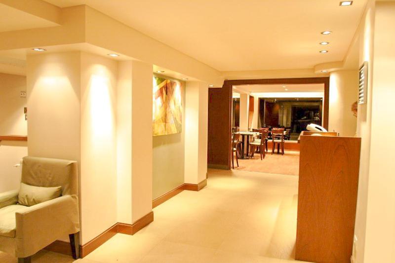 Flat 2*