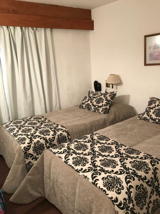 Flat Hotel 2*